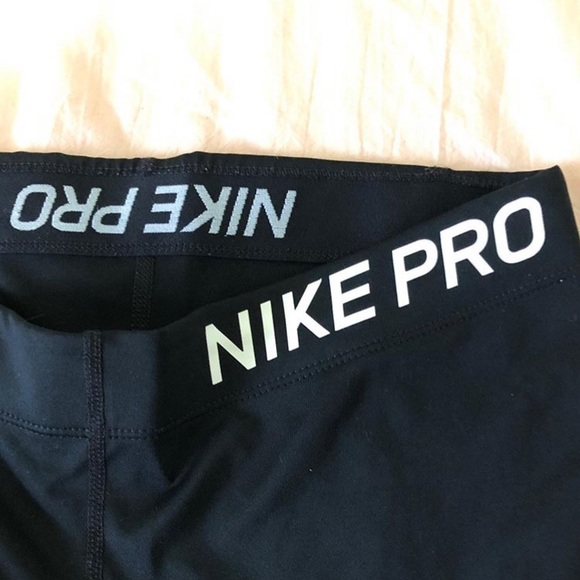 nike pro leggings - Picture 4 of 4